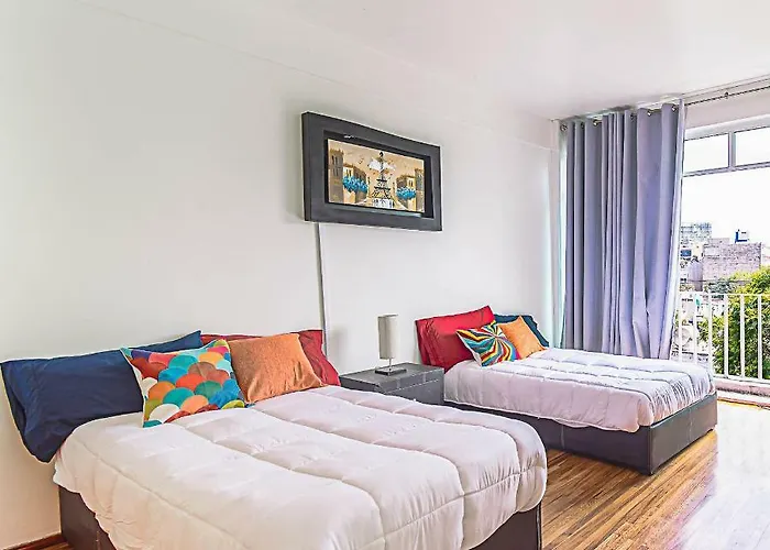Roma Sur With Balcony - Family Friendly Mexico City
