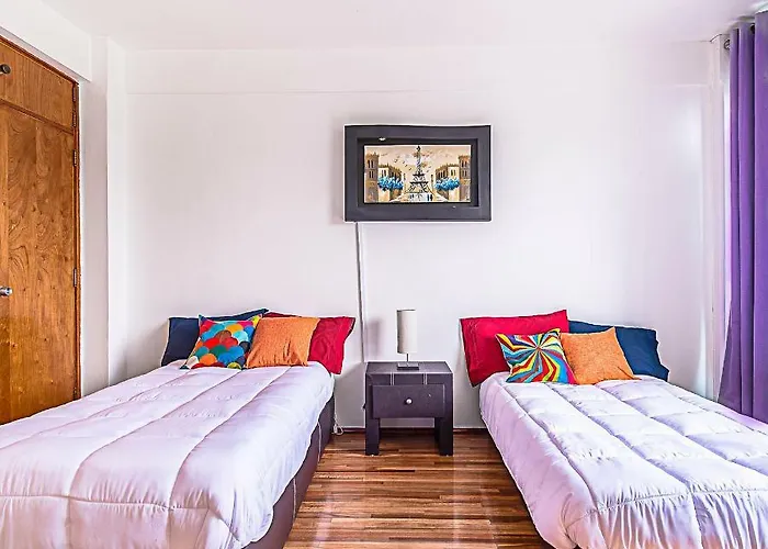 Roma Sur With Balcony - Family Friendly Apartment